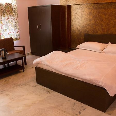 Hotel Holiday Home Dźajpur Zewnętrze zdjęcie
