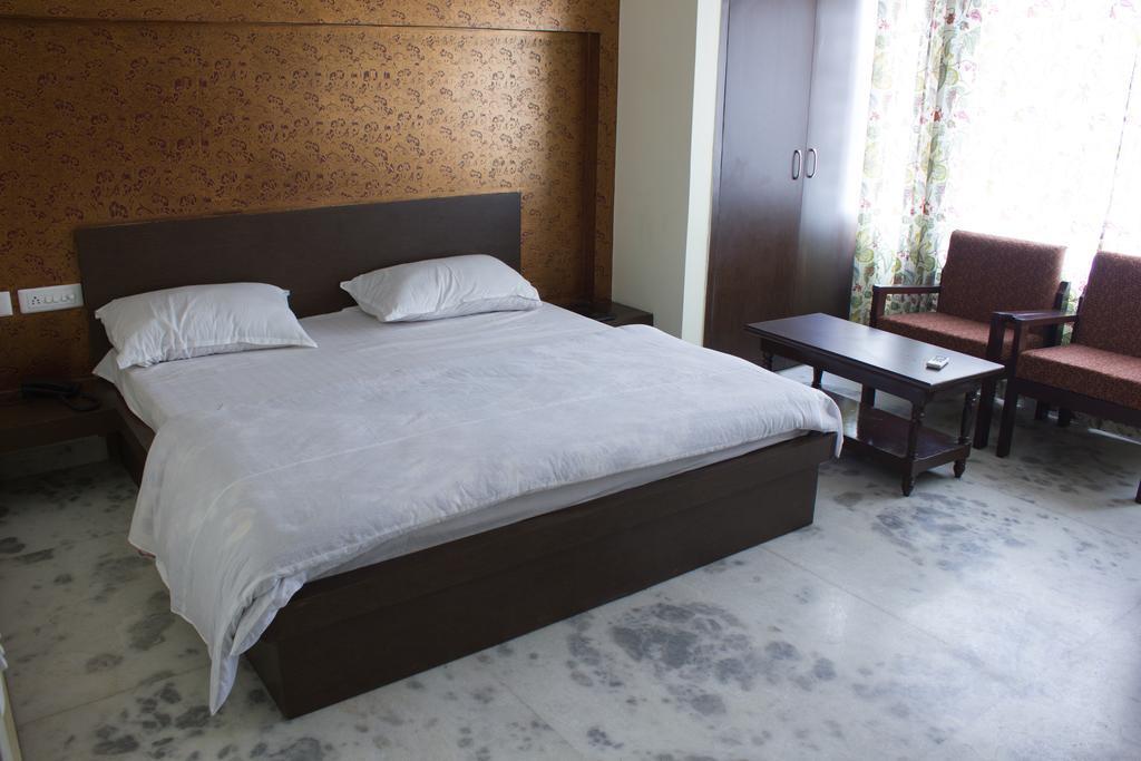 Hotel Holiday Home Dźajpur Pokój zdjęcie