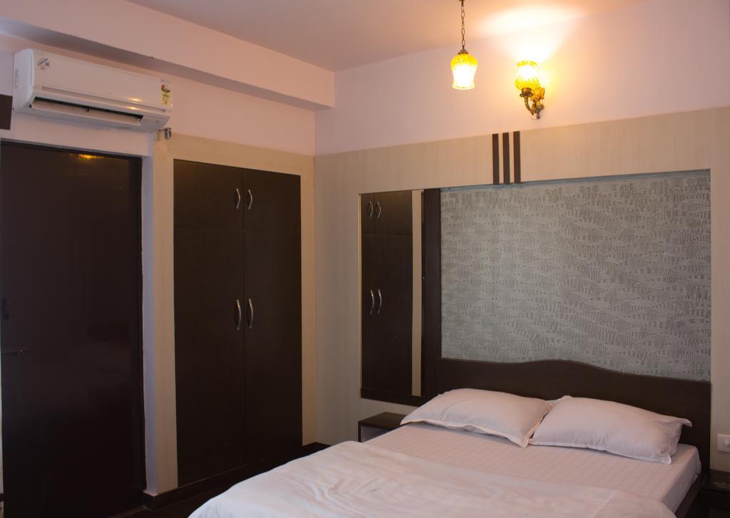 Hotel Holiday Home Dźajpur Pokój zdjęcie