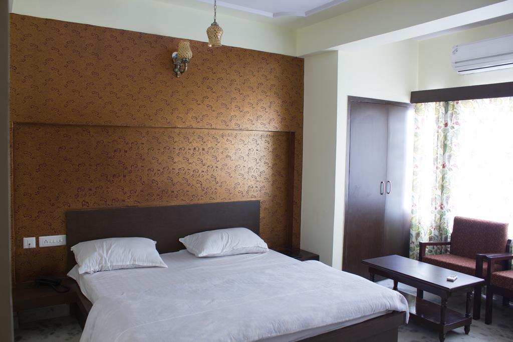 Hotel Holiday Home Dźajpur Pokój zdjęcie