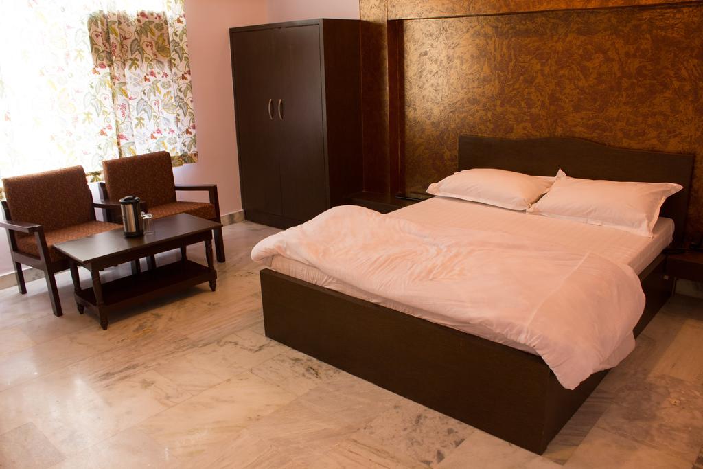 Hotel Holiday Home Dźajpur Zewnętrze zdjęcie