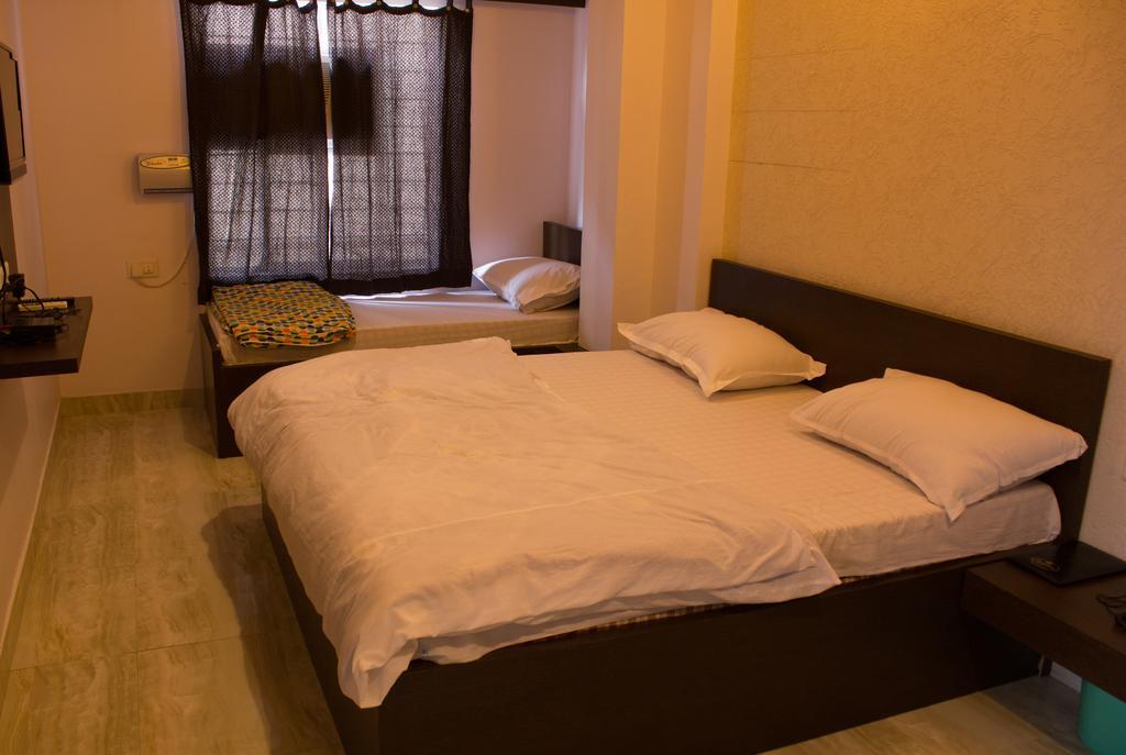 Hotel Holiday Home Dźajpur Zewnętrze zdjęcie