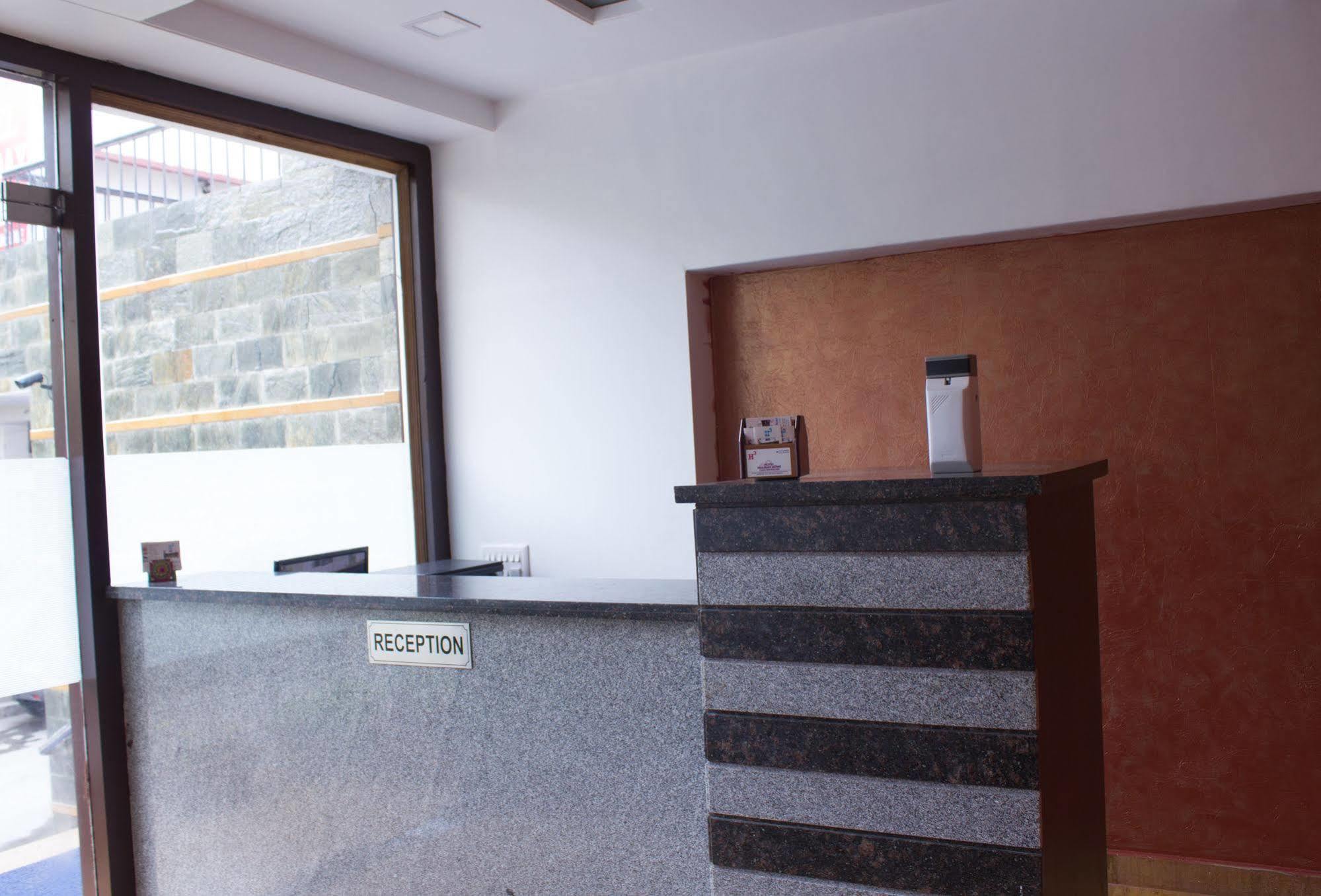 Hotel Holiday Home Dźajpur Zewnętrze zdjęcie