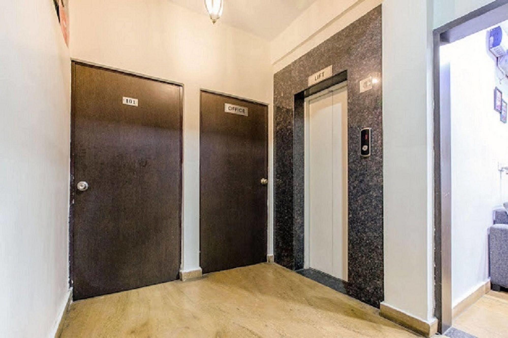 Hotel Holiday Home Dźajpur Zewnętrze zdjęcie